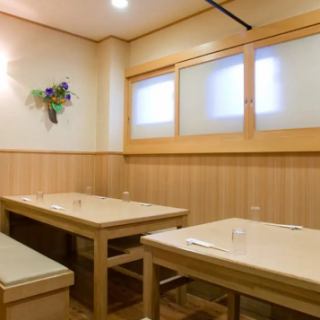 １０名様掛け×１部屋