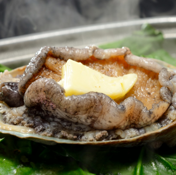 【プレミアム飲み放題付き◇】知多牛すき焼き鍋と活鮑の陶板焼き宴会プラン