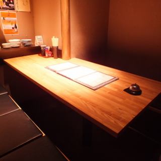 まわりを気にせず、ゆっくり飲める個室あります。
