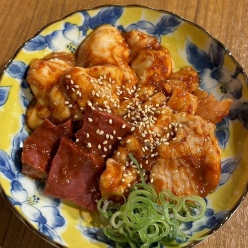 ホルモン盛り合わせ≪赤/秘伝のタレ≫