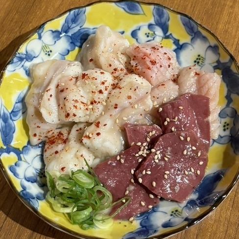 ホルモン盛り合わせ≪白/さっぱりタレ≫