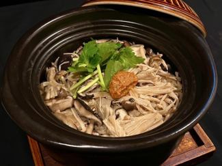 きのこどっさり炊き込みご飯