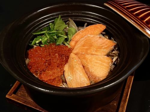 鮭いくらおにぎり
