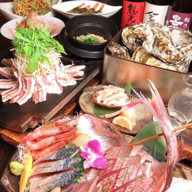所有套餐均包括採用野狗黑、蒸牡蠣和著名的安田瓦烤四葉肉等時令食材的宴會菜餚。