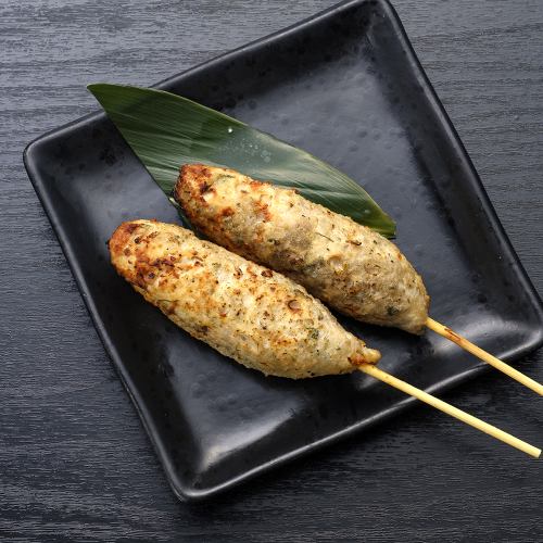 豚バラ串、つくね串各種