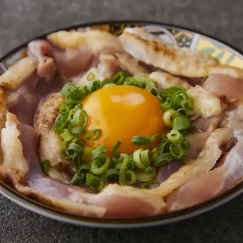 飲めるユッケ～鶏むねたたき～