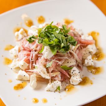 ミョウガと生ハムのクリームチーズあえ