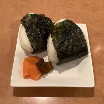 Onigiri (plum, kelp)