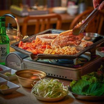 【新歓に】120分飲み放題付！海鮮チヂミなど人気メニューが集合／サムギョプサルコース 5,000円