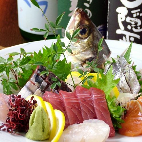 生魚片的例子：大前崎的金目堂，生的白生魚。在真坂舞坂，黃尾魚製造。松wa鯖魚，Sa原等