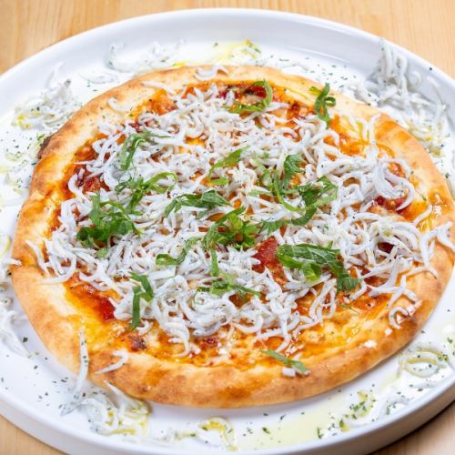 釜揚げしらすと大葉のハーフピザ