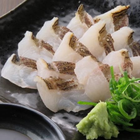 新鮮な素材を生かした海鮮料理♪もちろんお酒もお昼から楽しめる