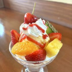 キッズパフェ
