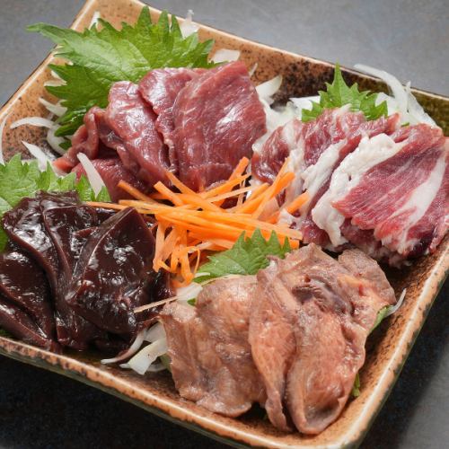 鮮度と品質にこだわって厳選!◆『馬刺 各種』