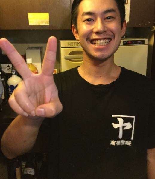 お客様に安心してお過ごし頂くために相席のお願いは致しません。隣同士の間隔も広くとっておりますのでご安心下さい！また、スタッフの手洗い、アルコール除菌、店内掃除などをしっかりと行い感染防止対策に取り組んでおります。ご安心してご利用下さい！※写真は新型コロナウィルスが始まる前のものを使用しております。