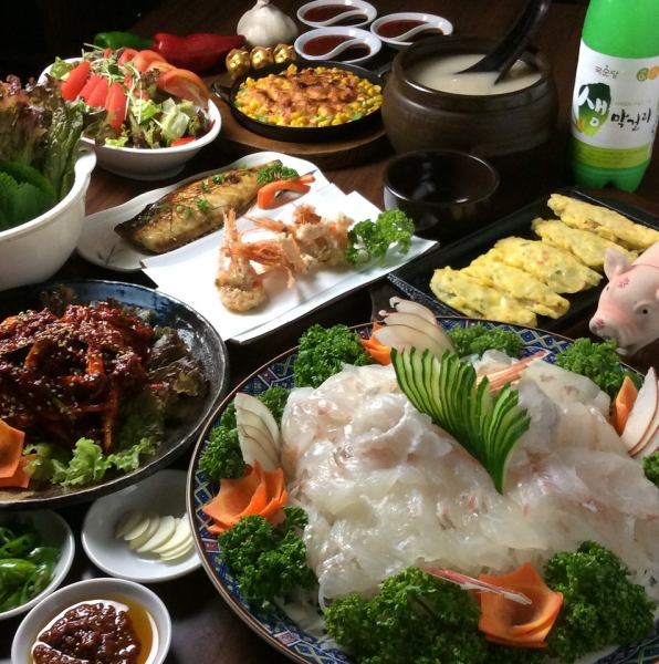 新鮮な海鮮を用いた本場仕込みの韓国料理をご提供♪コース料理も充実！【ひらめ活造りコース　6000円】