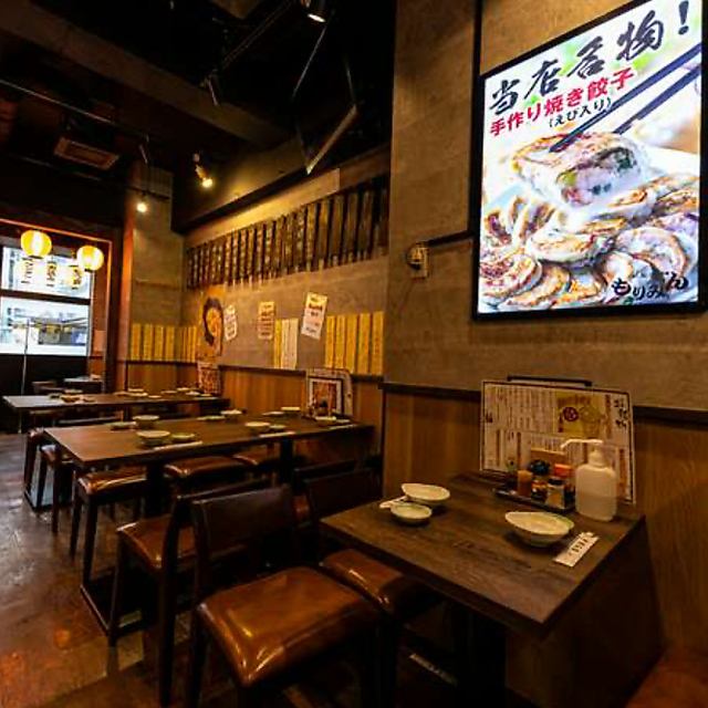 ドラマの撮影地にも選ばれた店内は落ち着きのある内装が自慢♪