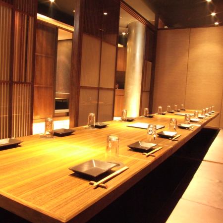 [Private room digging kotatsu type for 24 to 36 people] We have a large selection of Japanese dishes such as sushi, yakitori, hot pot and sashimi that luxuriously incorporate seafood and mountain food.There are 4 types of desserts such as rice and somen noodles, and "this month's dessert" ♪ Izakaya Rakuzo Utage's exquisite Japanese dishes are definitely available.