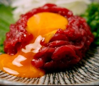 会津馬刺し　ユッケ