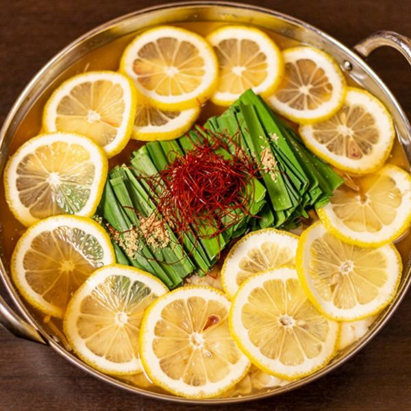 【種類の多さが自慢】全5種！定番もつ鍋（醤油）はもちろん塩レモン・豚骨・トマトもつ鍋もご用意☆