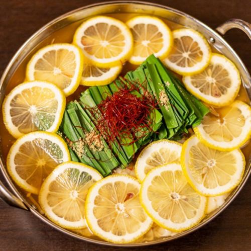 【種類の多さが自慢】全5種！定番もつ鍋（醤油）はもちろん塩レモン・豚骨・トマトもつ鍋もご用意☆