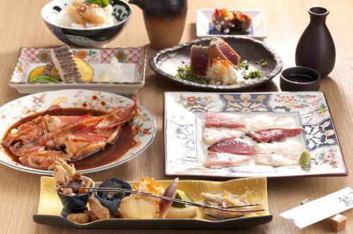 昼会席受付中