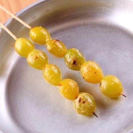 [In season] Charcoal-grilled ginkgo nut (1 stick)