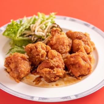 [Casual Chinese cuisine] Bang Bang Chicken, Shrimp Chili, Two Types of Dim Sum, Fried Chicken with Sweet and Sour Sauce, etc. <6 dishes> Special Course 2200 yen (tax included)