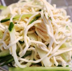 말린 두부의 부드러운 물