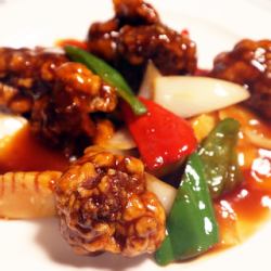 붉은 식초 돼지