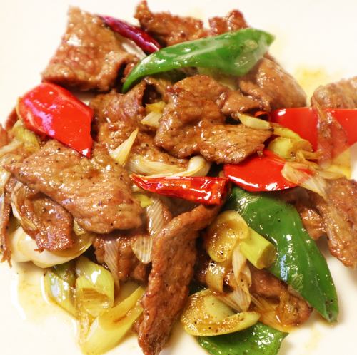 牛肉と長ネギ炒め