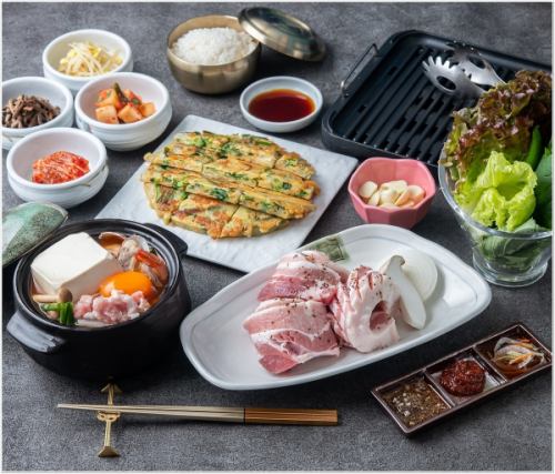 All-you-can-eat course with all-you-can-drink◇120 minutes◇4500 yen⇒4000 yen
