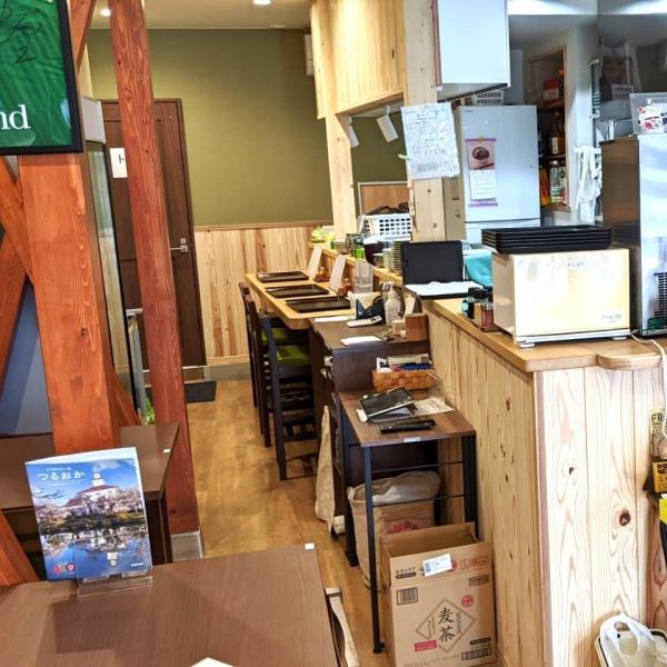 [Singles are also welcome! Counter seats] Perfect for when you want to have a quick drink today! We have counter seats that you can feel free to use even if you are alone. Enjoy our signature Yamagata cuisine while enjoying conversation with our staff.
