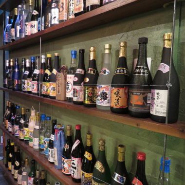 【店長オススメ】　沖縄の様々なお酒をご用意！泡盛やリキュール類までたくさん取り揃えております！