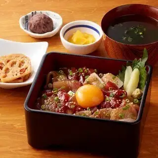 【限量供應】海鮮拌飯