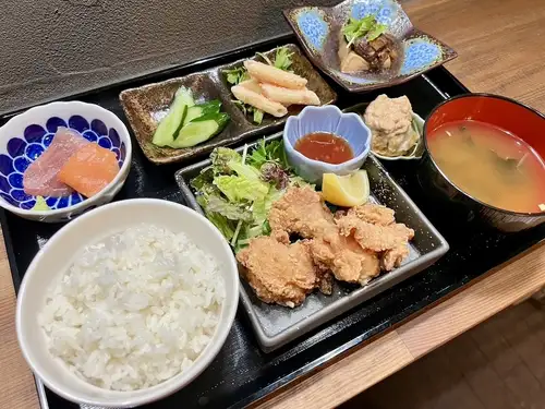 Fried chicken set meal