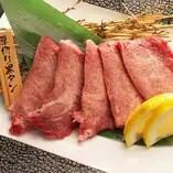 厚切りタン