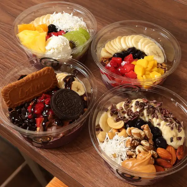 【贅沢ご褒美スイーツ♪】アサイー・グリークヨーグルト食べ飲み放題（2980円◎）