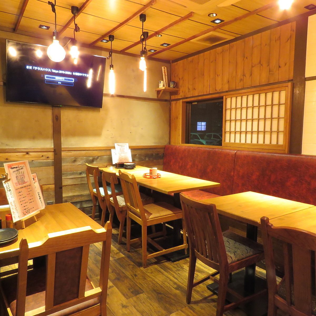 貸切に嬉しいプロジェクターも無料貸し出しOK♪少人数OK