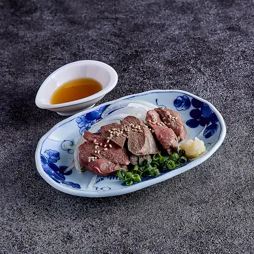 低温調理レバ刺し