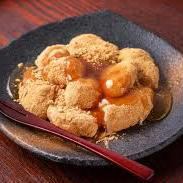 自慢のわらびもち