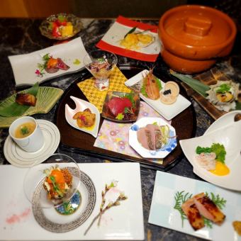 [15 seasonal dishes course] *12,500 yen for food only