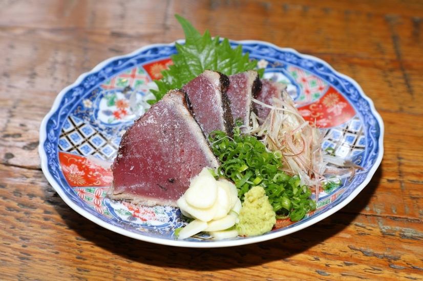 高知直送!新鮮カツオの藁焼きたたきと土佐料理居酒屋
