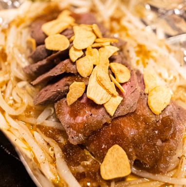 上質なお肉を鉄板でじっくりと焼き上げます