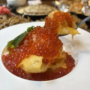 蓬松的鸡蛋,里面满满的鲑鱼籽