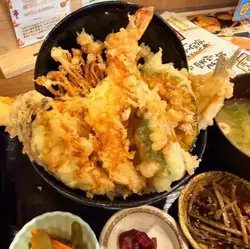 <풍어!> 해물 텐동 ~가쓰텐 2개들이~