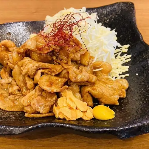 樱花猪肉四日市豚骨炒菜