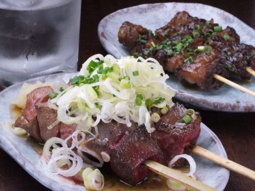The extremely popular liver steak and yakitori ♪
