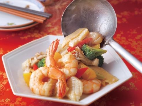 Enjoy the dining table ♪