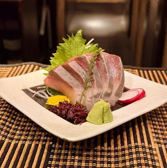 ブリの刺身